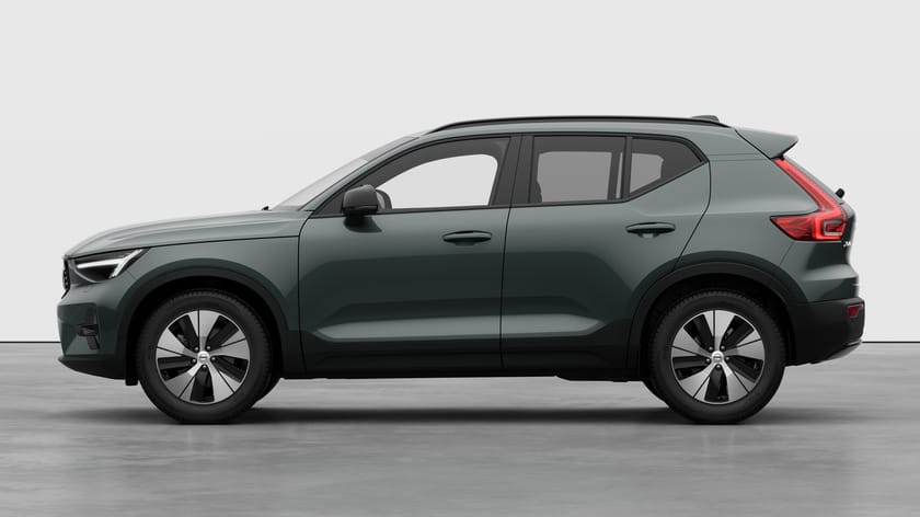 Bild 4 av Volvo XC40 B4 FWD Bensin Plus Dark