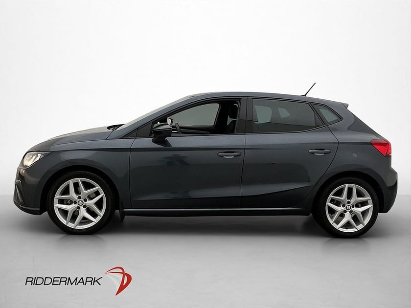 Bild 5 av SEAT Ibiza 1.0 110hk TSI FR Panorama BEATS CarPlay