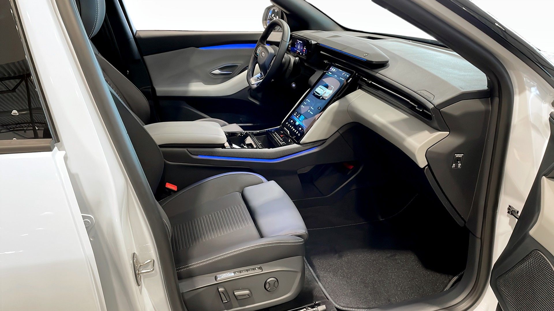 Ford Explorer EV Extended Range AWD 2024, bild 3/31