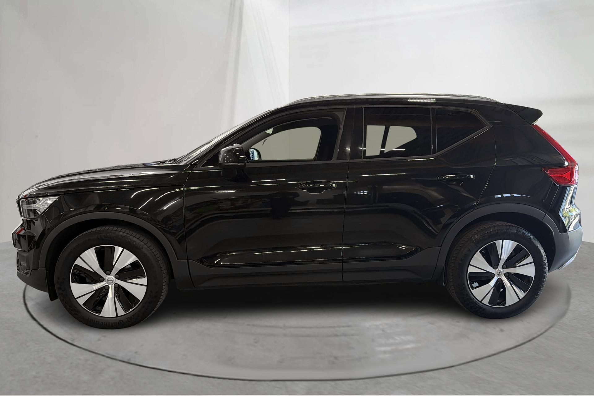 Volvo XC40 D3 2020, kuva 2/10