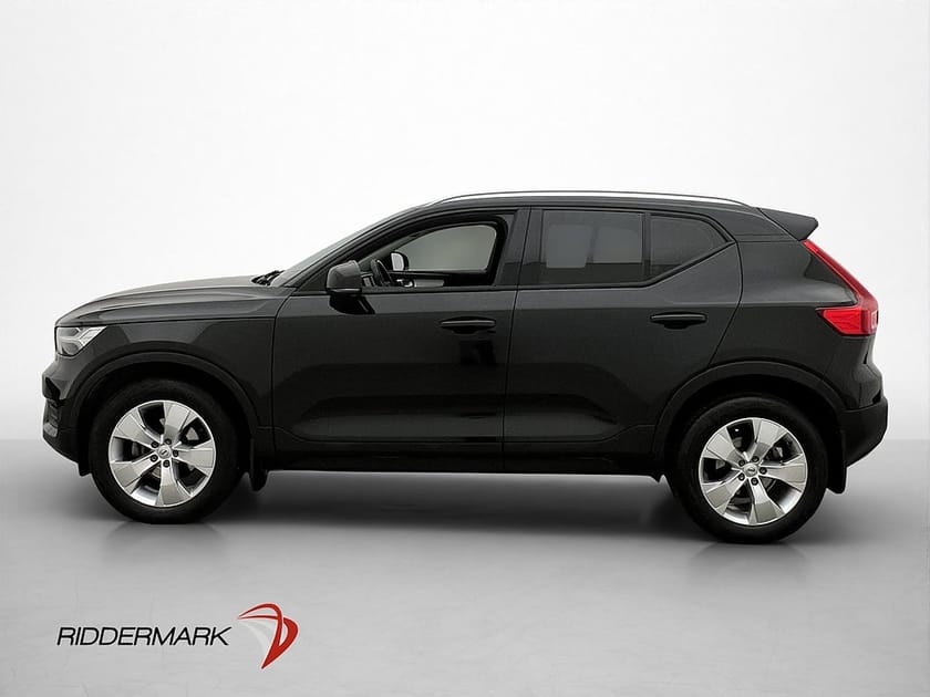 Bild 4 av Volvo XC40 T3 163hk Momentum Navi Värmare Carplay Adp-fart