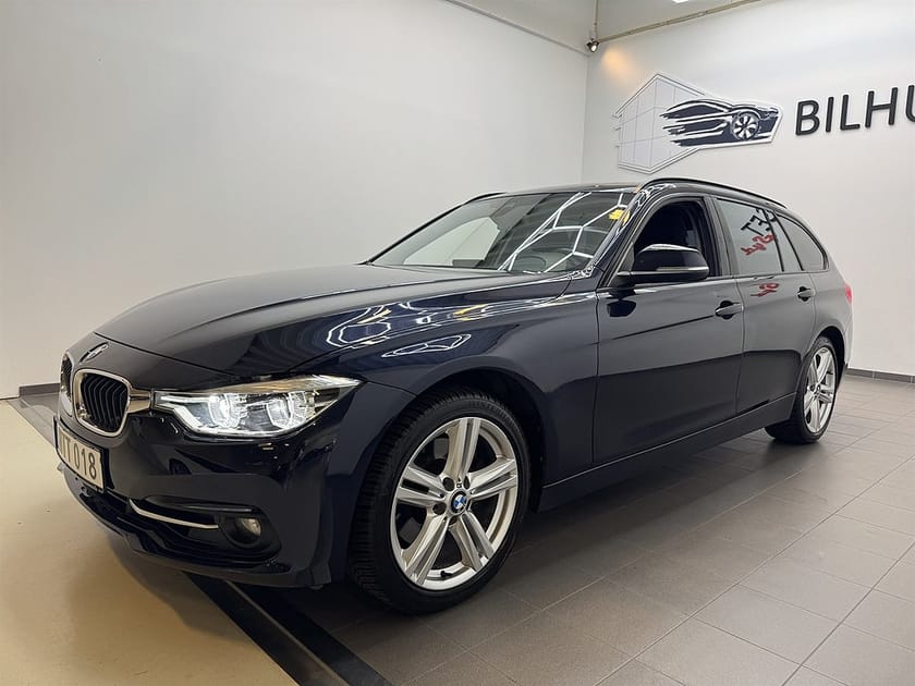 Bild 5 av BMW 330d xDrive Touring 330 258hk Sport line M-ratt/M-fälgar/Krok/Nyservad