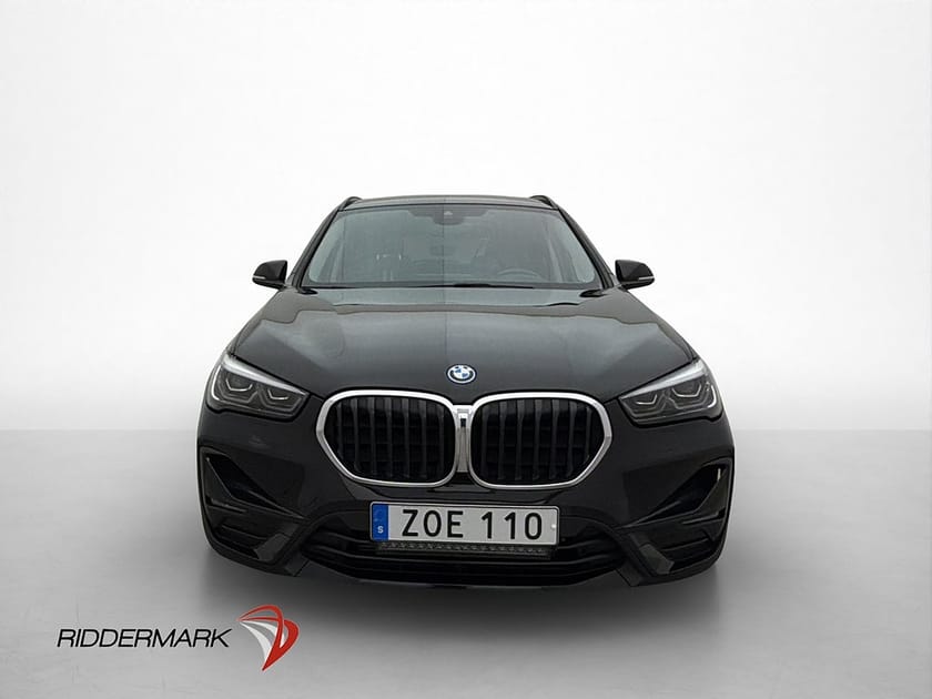 Bild 2 av BMW X1 xDrive25e Sport line Halvskinn Navi Två-Brukare HUD