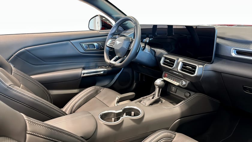 Bild 5 av Ford Mustang GT Convertible V8 446HK AUT / NIGHT PONY PAKET / CAB
