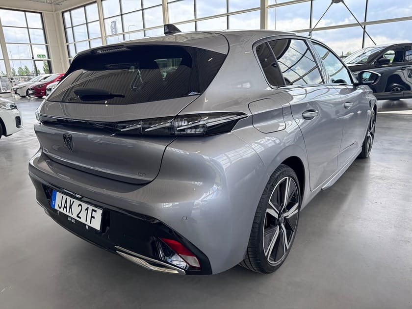 Bild 5 av Peugeot 308 GT 1.2 PureTech | Rattvärme | 360°| CarPlay