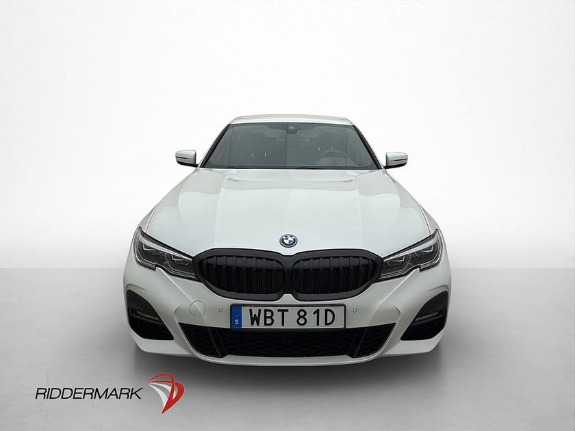 Bild 2 av BMW 330e xDrive Sedan 292hk M Sport Cockpit Skinn Rattvärme