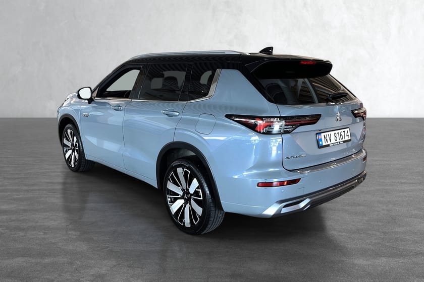 Bilde 2 av Mitsubishi Outlander PHEV 4x4 Plug-in hybrid Instyle+ 306HK