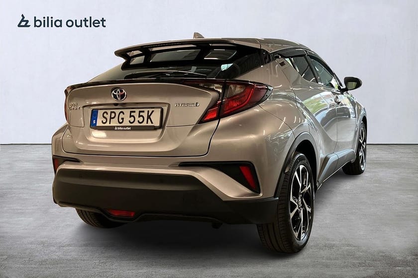 Bild 4 av Toyota C-HR Hybrid CVT X-Edition Nyservad B-kamera Carplay