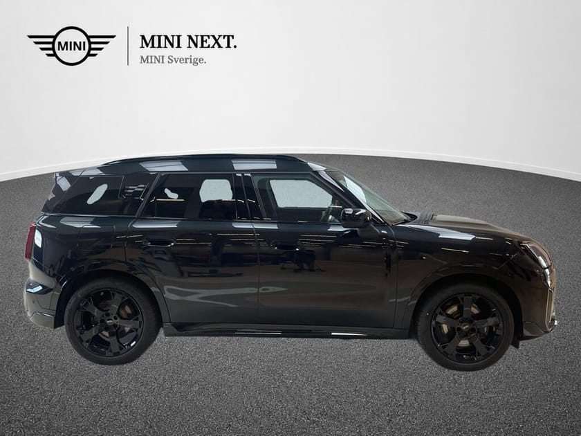 Bild 3 av MINI Countryman SE ALL4 John Cooper Works Trim, Paket XL