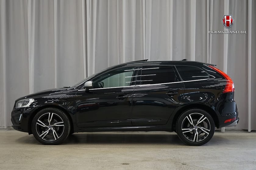 Bild 1 av Volvo XC60 D4 AWD 190hk R-Design Pano Dvärm Rattvärm Kamera Adapt