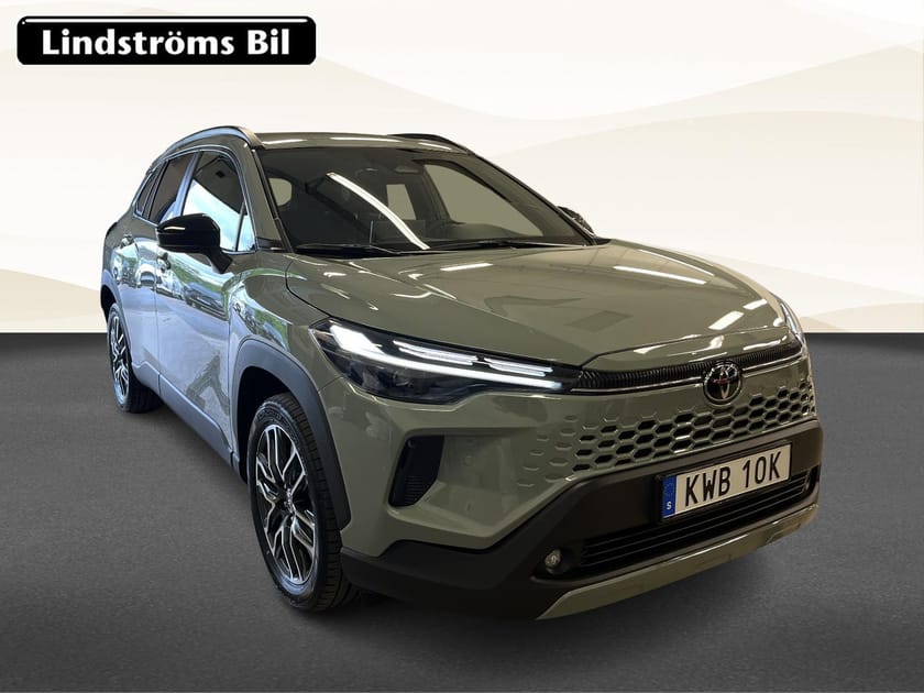 Bild 3 av Toyota Corolla Cross Hybrid AWD-i Style 2.0 197hk S&V-hjul MOMS