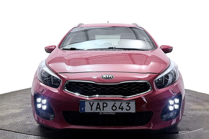 Bild 3 av Kia cee'd_sw SW 1.6 CRDi Aut GT-Line Drag Navi Kamera Kamkedja