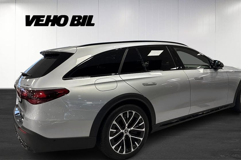 Bild 3 av Mercedes-Benz E 300 de 4MATIC All-Terrain T de All-Terrain, Drag, Burmester, 360
