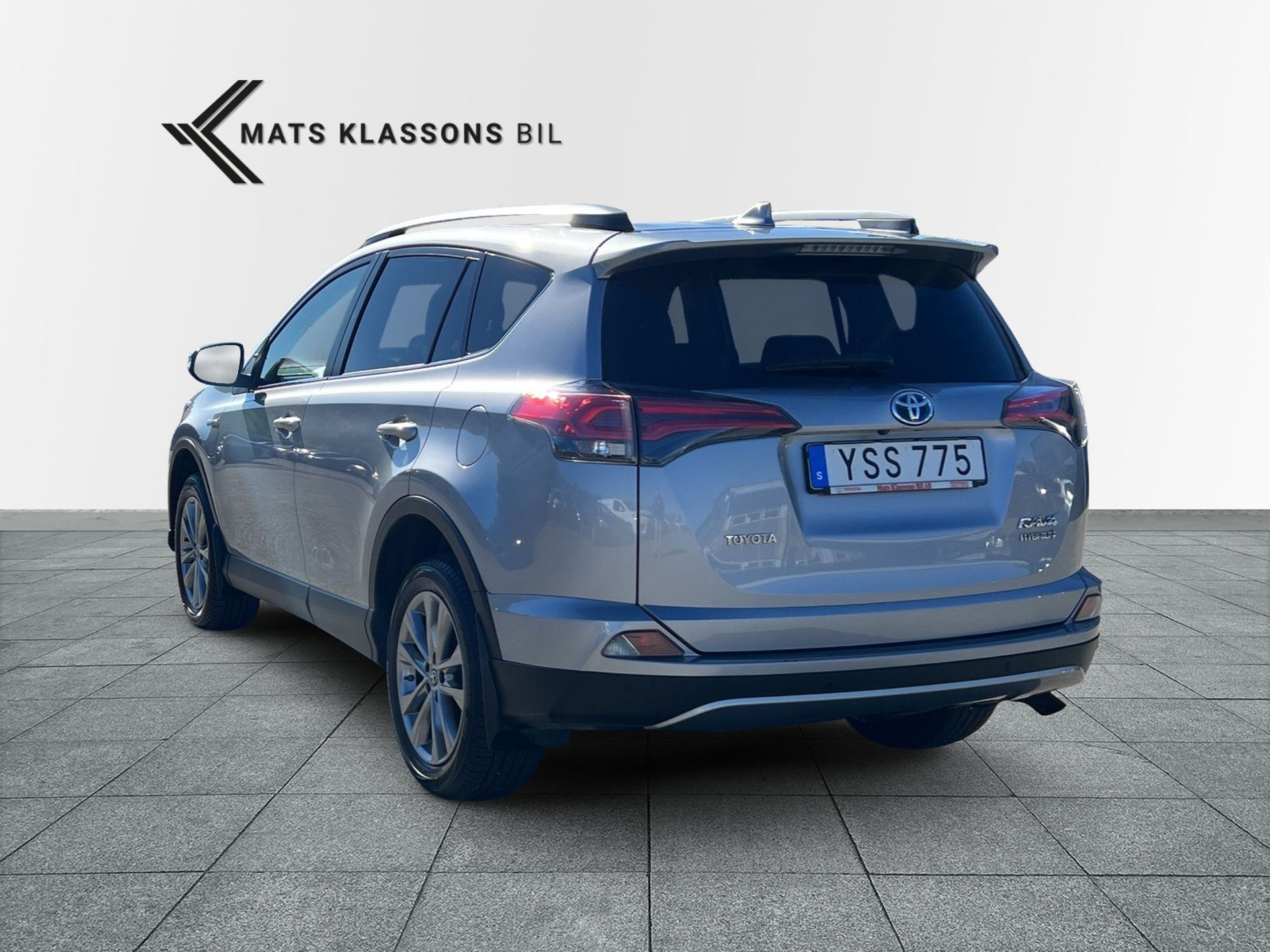 Toyota RAV4 Hybrid 2018, bild 2/10
