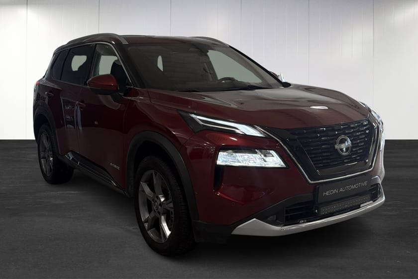 Bild 2 av Nissan X-Trail e-4ORCE TEKNA