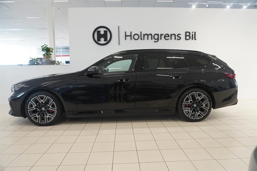 Bild 3 av BMW 530e xDrive Touring M-Sport Pro Edition