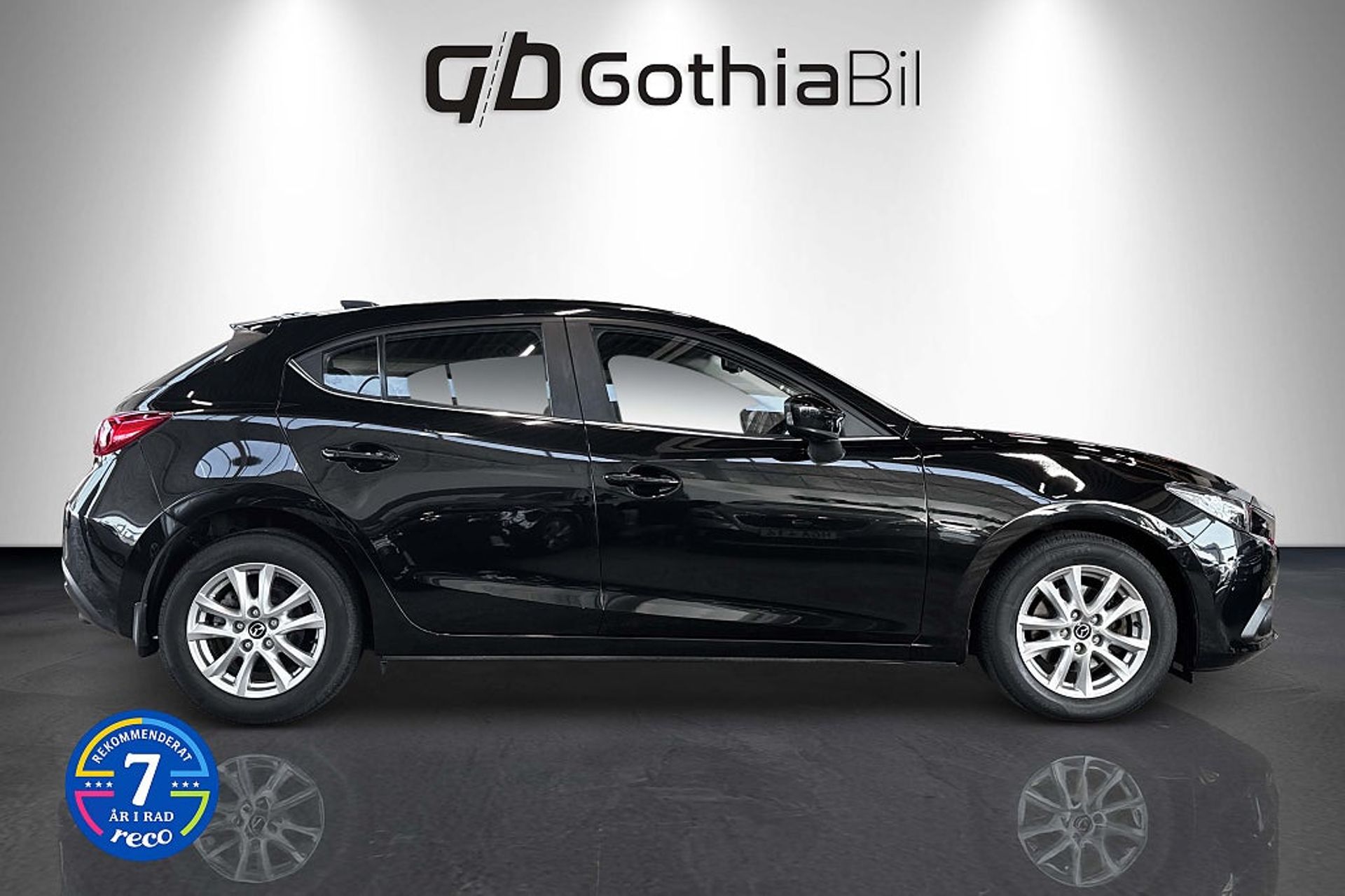 Mazda 3 Sport 2.0 SKYACTIV-G 2013, kuva 4/10