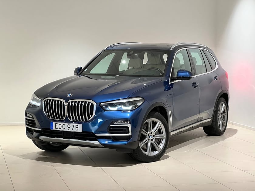 Bild 1 av BMW X5 xDrive45e iPerformance xDrive 45e, Drag, Komfortstol, Harman Kardon,Panorama