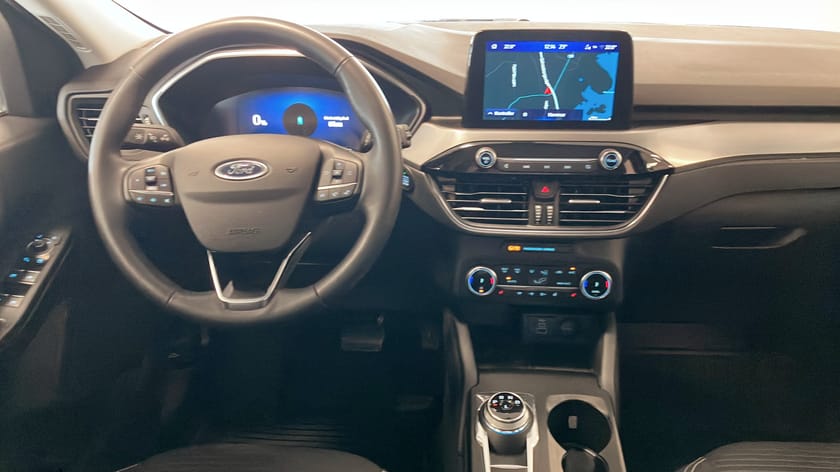 Bild 4 av Ford Kuga Plug-In Hybrid Titanium E-CVT 225hk