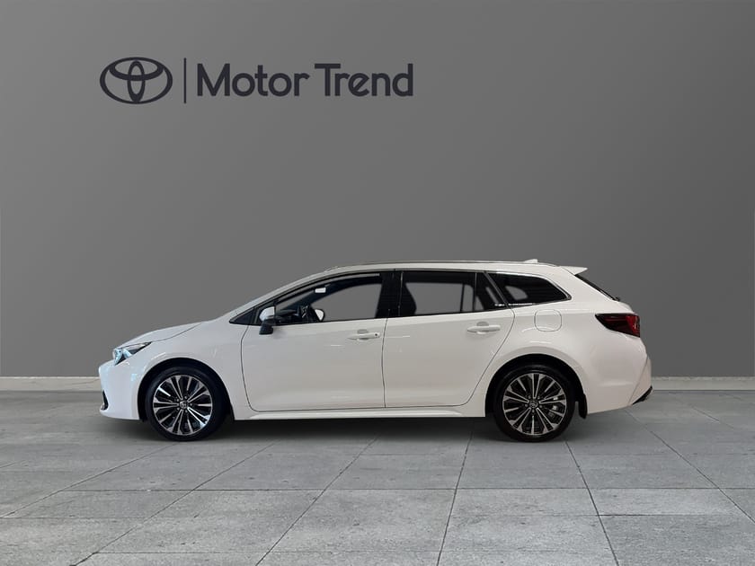 Bild 3 av Toyota Corolla Touring Sports Hybrid 1,8 STYLE VINTERHJUL