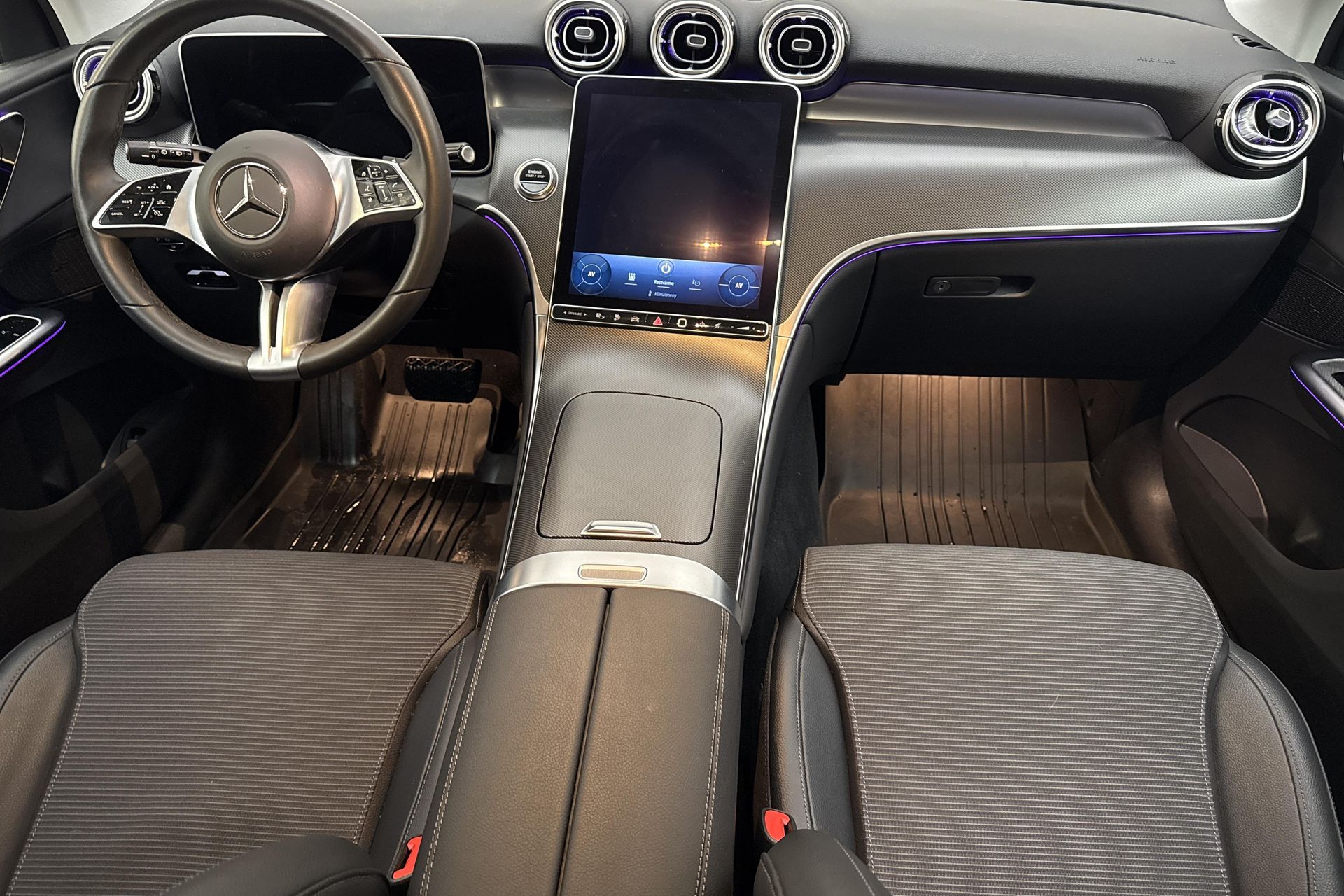 Mercedes-Benz GLC 300 e 4MATIC 2024, bild 7/10