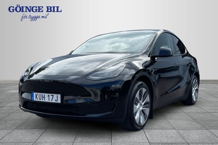 Tesla Model Y Standard Range RWD Dragkrok/Panorama/Batterihälsa 95,1%