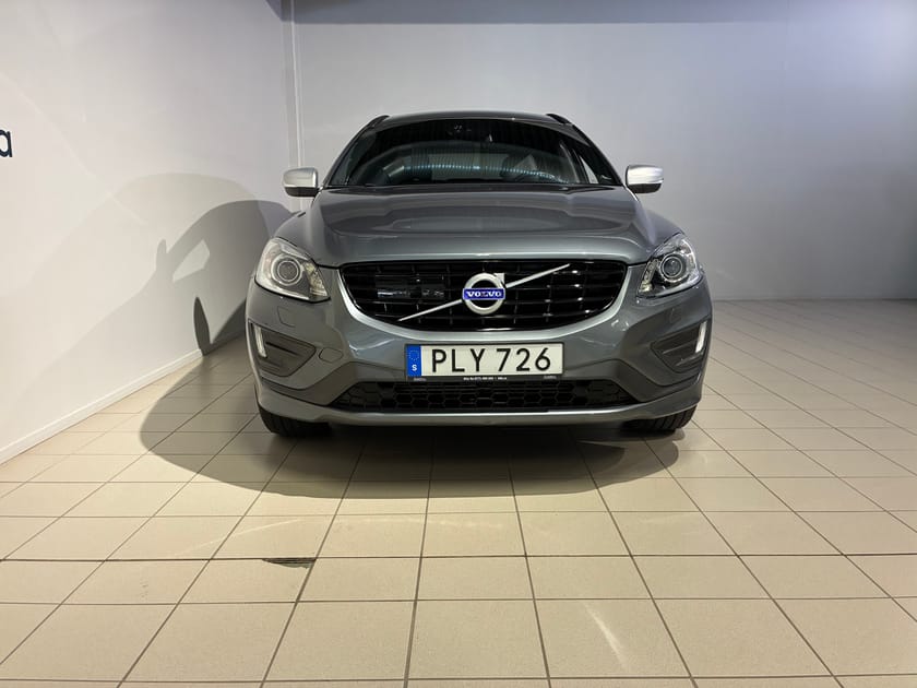 Bild 2 av Volvo XC60 D4 AWD Classic R-Design | Värmare | Dragkrok |