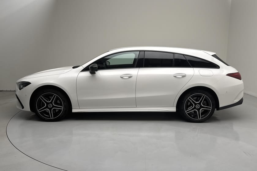 Bild 2 av Mercedes-Benz CLA 250 e Shooting Brake X118 (218hk) AMG Night