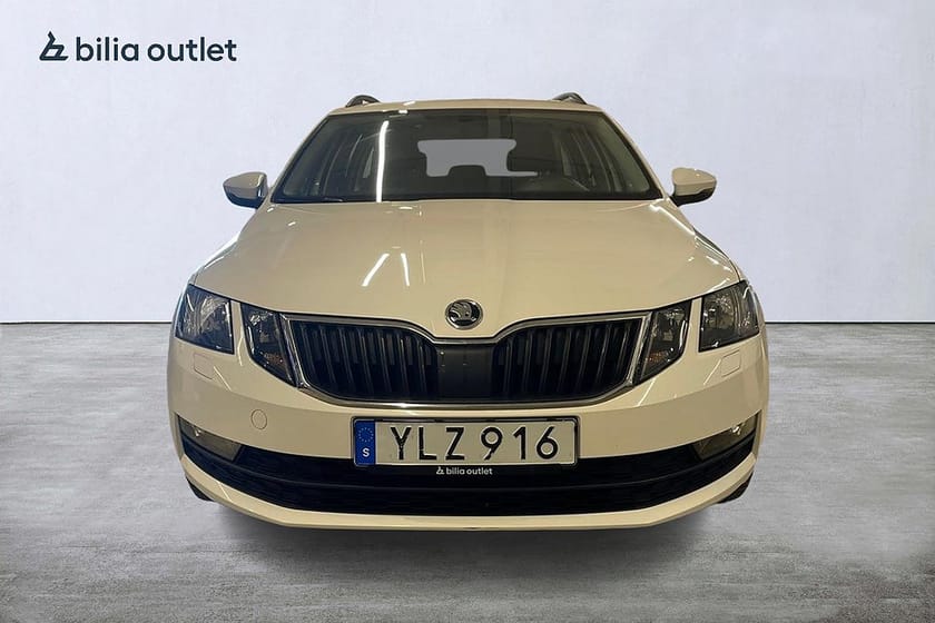 Bild 4 av Škoda Octavia Kombi Skoda 1.0 TSI Ambition / Värmare / Dragkrok / CarPlay