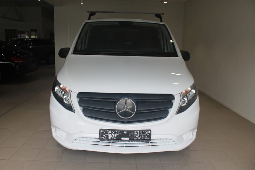 Bilde 2 av Mercedes-Benz Vito 114 CDI 4x4 3.2t V114 A3 4MATIC