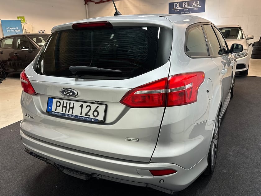 Bild 5 av Ford Focus Kombi 1.0 EcoBoost ST-Line 125hk Euro 6|NYKAMREM|NYBESS|