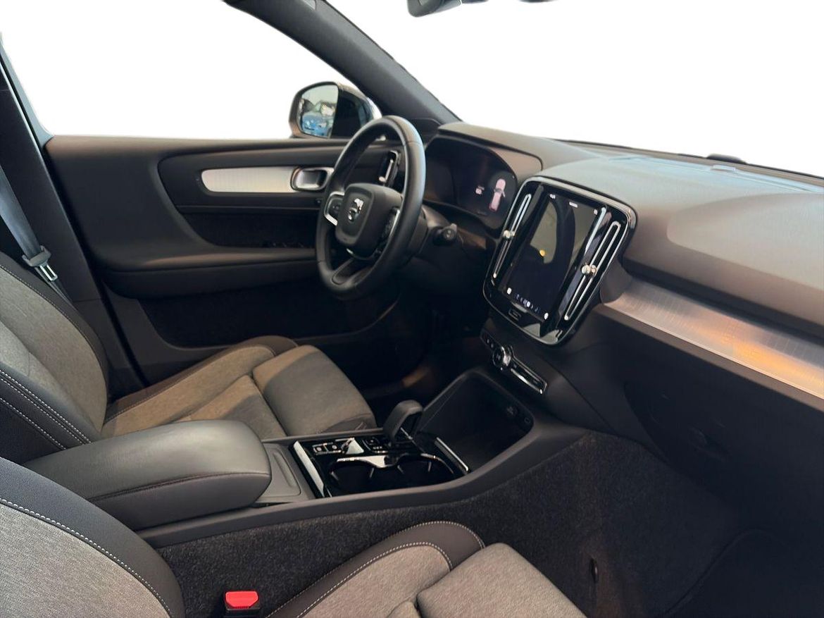 Volvo XC40 2025 - miniatyr 12