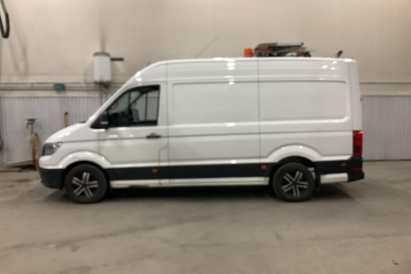 Bild 2 av Volkswagen Crafter 35 2.0 TDI Skåp 4Motion (177hk) Värmare