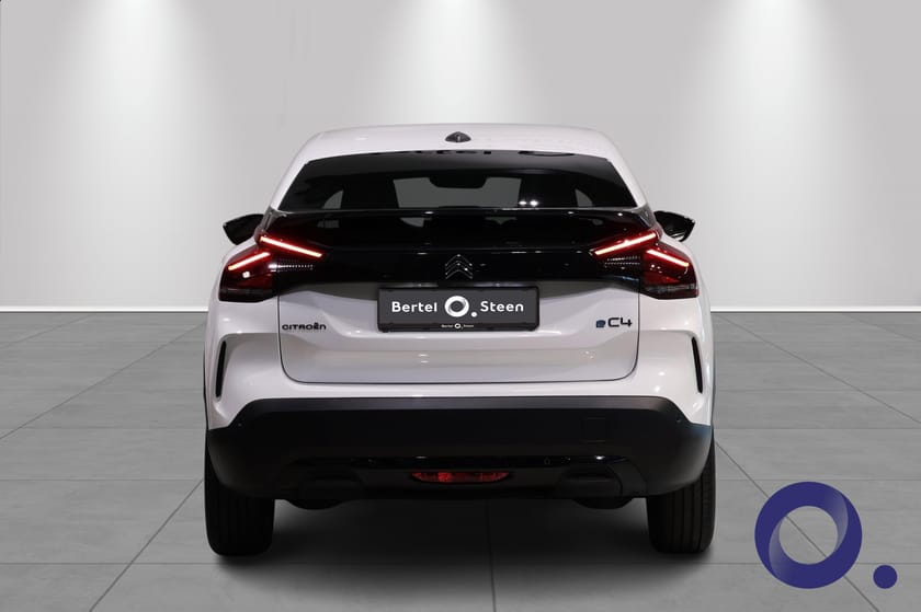 Bilde 3 av Citroën ë-C4 Shine | Head up | Adaptiv cruise | Navigasjon