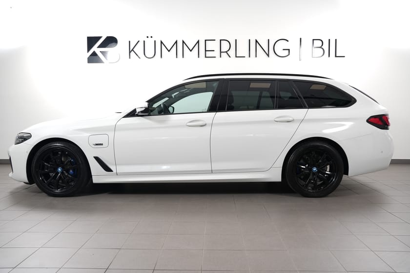 Bild 1 av BMW 530e xDrive Touring 