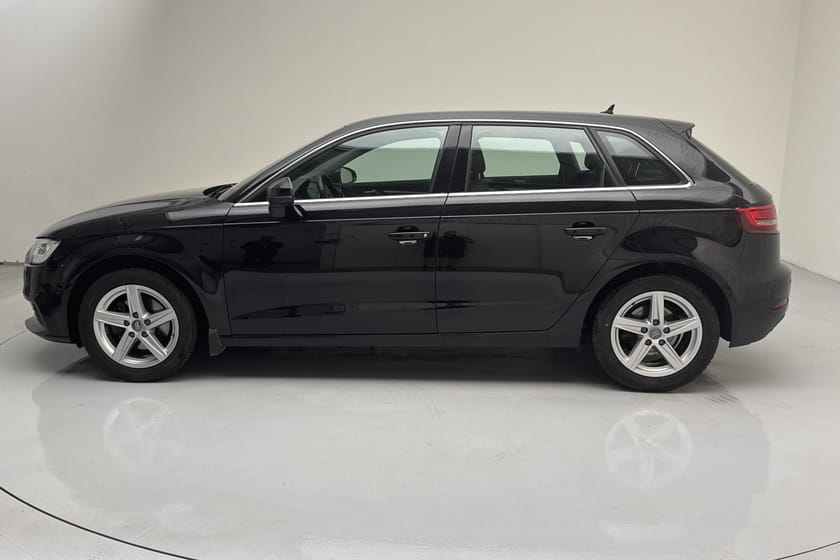Bild 2 av Audi A3 Sportback 35 TFSI (150hk) Proline