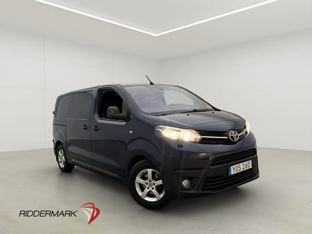 Toyota Proace 2.0D Ny-Kamrem Värmare HUD PDC Dragkrok