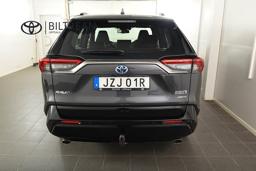 Bild 4 av Toyota RAV4 Plug-in Hybrid Active Drag Backkamera Rattvärme Carplay