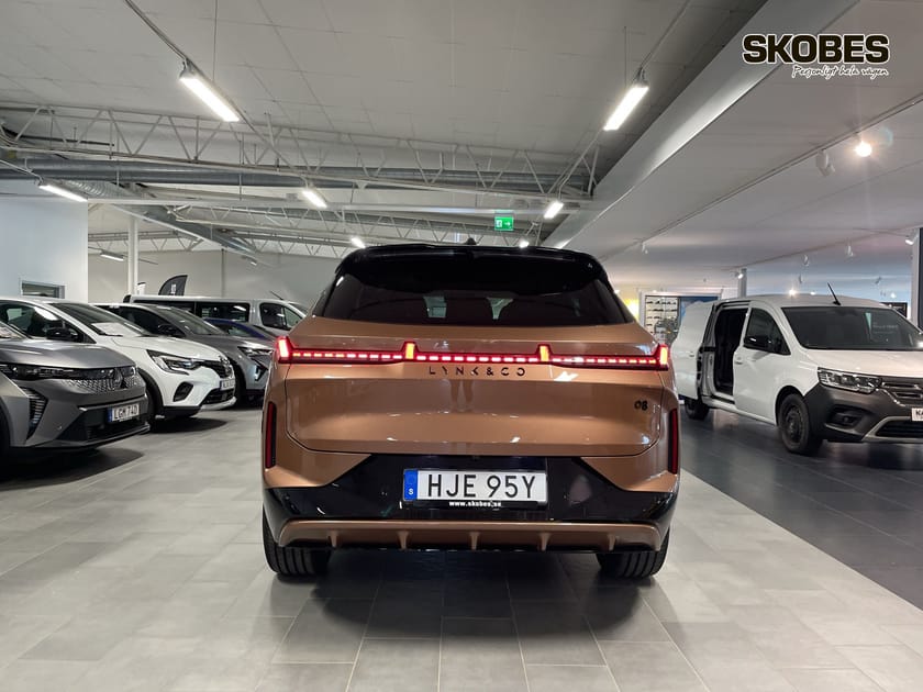 Bild 5 av Lynk & Co 08 PHEV More - Privatleasing från 6395:-/mån 24 månader**