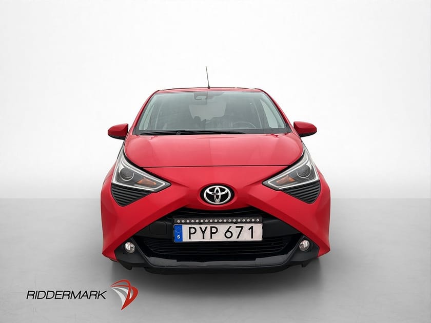 Bild 2 av Toyota Aygo 1.0 VVT-i 72hk X-PLAY Kamera Lane Assist SV-Såld