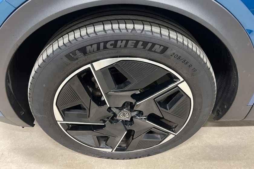Bild 5 av Peugeot 408 GT PureTech 130*NAVI/360KAMERA/RATTVÄRME*