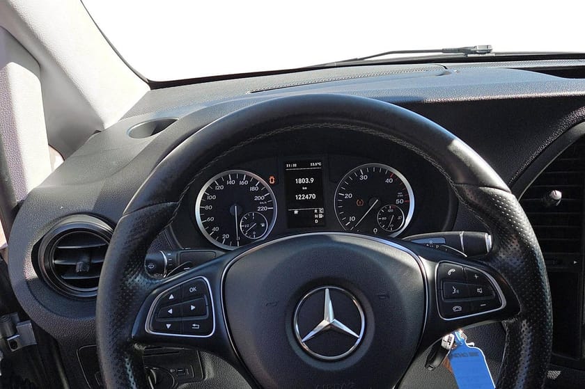 Bild 5 av Mercedes-Benz Vito 114 CDI 2.8t Lång Aut