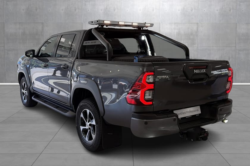 Bilde 4 av Toyota Hilux Dobbelcab /SOMNY/TOPPMODELL/SKINN/BREDLAST/LAVKM/