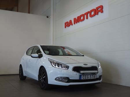 Kia cee'd 1.6 CRDi EX Comfort Motorvärmare P-Sensorer