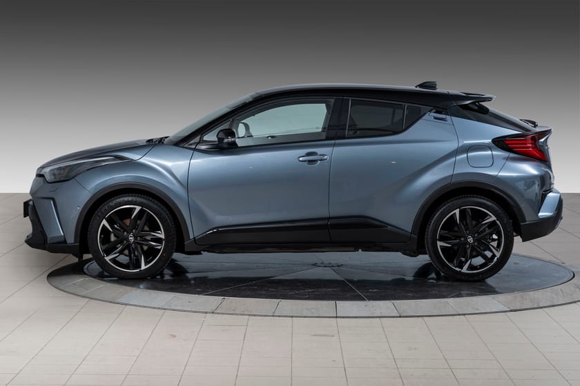 Bilde 3 av Toyota C-HR Hybrid – Kun 12 000 km