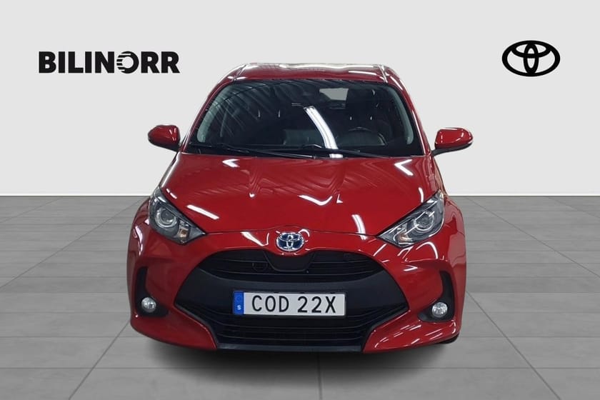 Bild 5 av Toyota Yaris Hybrid 1,5 Active Komfortpaket | Vinterhjul | Motorvärmare |
