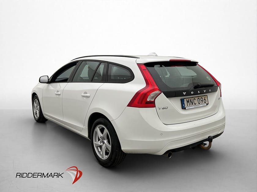 Bild 5 av Volvo V60 D2 115hk Kinetic Värmare Drag P-sensorer Bluetooth