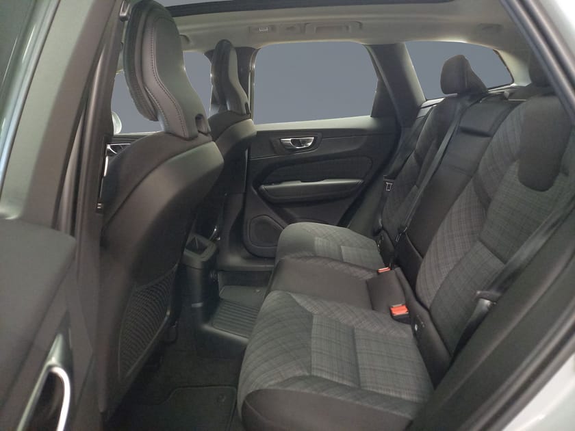 Bild 5 av Volvo XC60 T6 AWD Core Special Edition//Adaptiv Farthållare//