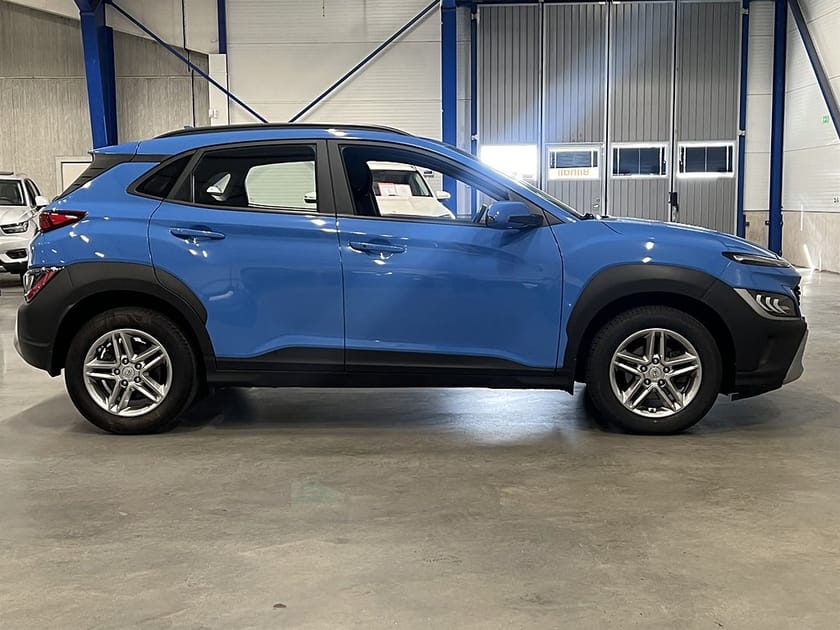 Bild 3 av Hyundai Kona 1.0 T-GDI 120 HK / Essential / Backkamera / Keyless /