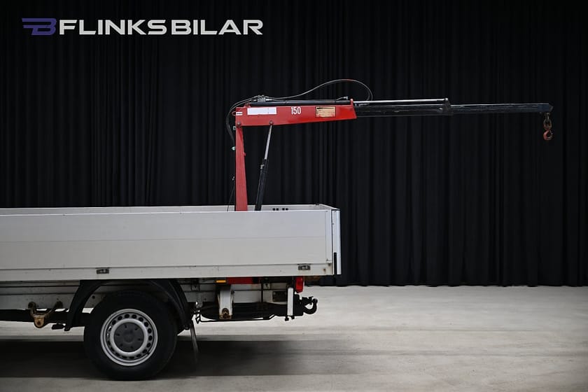 Bild 4 av Volkswagen Crafter Chassi Double Cab 163HK Dubbelhytt|Flak|Kranbil|EnÄgare|Backkamera|Moms